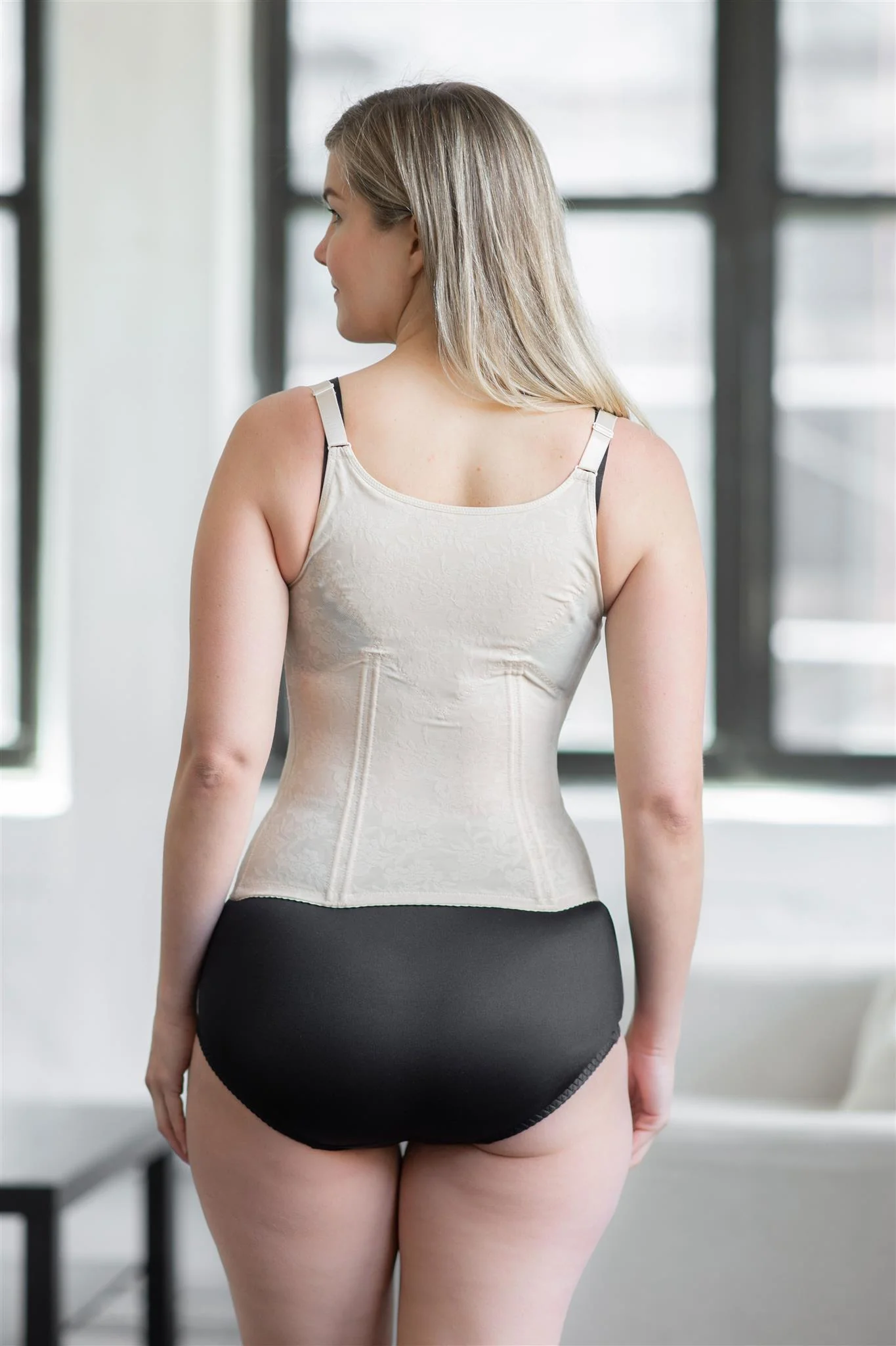 Style 9609 | Shaping Torsette - Image 6